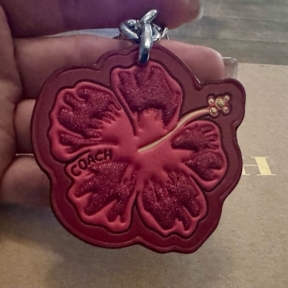 SUPER RARE Coach Leather Glittered Hibiscus Flower Keychain Fob Bag Charm - Picture 3 of 8